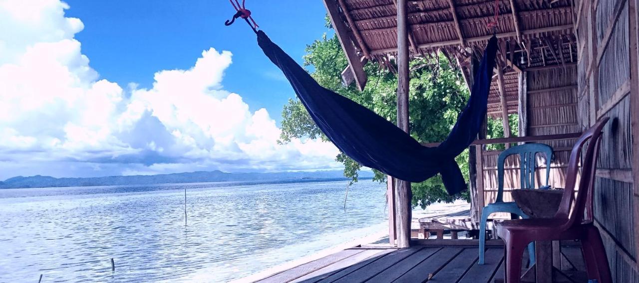 Mambetron Homestay Raja Ampat Pulau Mansuar Esterno foto